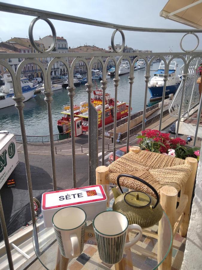Grand T2 Au Coeur De Ville Avec Vue Sur Quais Et Mer Sète Exterior foto